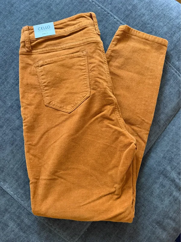 NWT Cello Burnt Orange / Rust Corduroy Pants Size 11 - Image 4