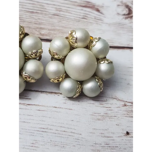 Vintage Clip On Earrings - Pretty Faux Pearl Cluster with Gold Tone Detail 1" - Image 4
