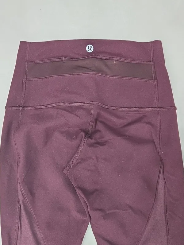 Lululemon Barre Star Pant in the Bordeaux Drama Size 6 - Image 6