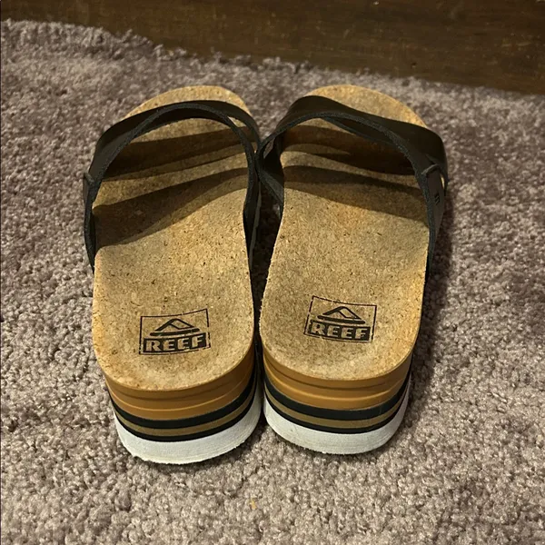 Reef Cushion Black Vista Hi platform slip on two strap chunky sole sandals - Image 5