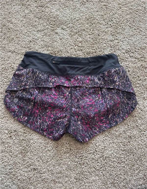 Lululemon Speed Up Shorts 2.5" - Image 2