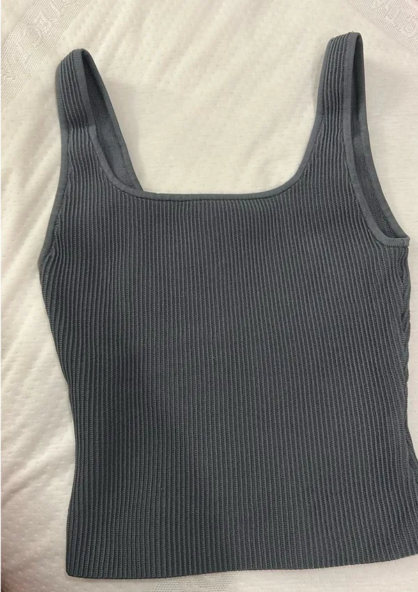 Aritzia Babaton Squareneck Top - Image 2