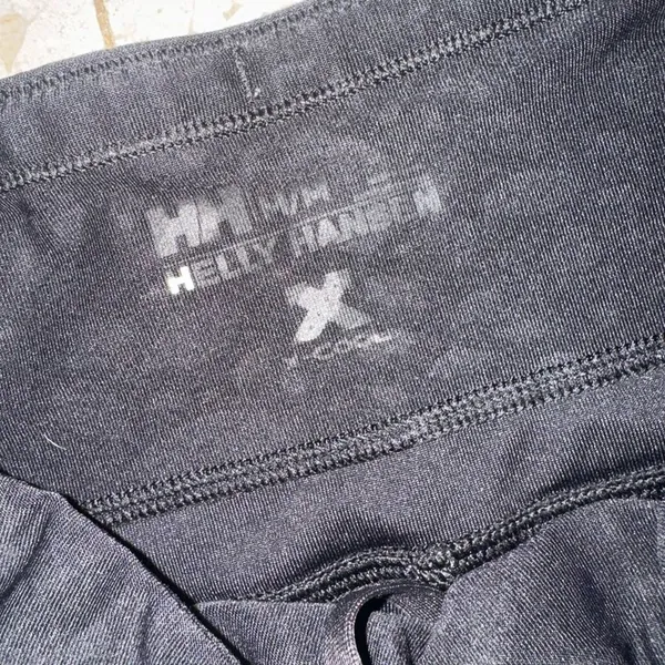 Women's Black Medium Helly Hansen cheetah leggings X-Cool interior drawstring - Image 5