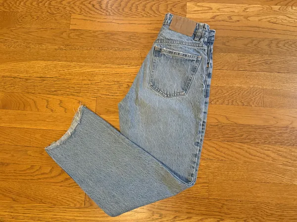 Zara Light Blue High-rise Jeans size 2 - Image 6