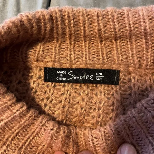 Women's‎ Pink Pullover Sweater - Image 4