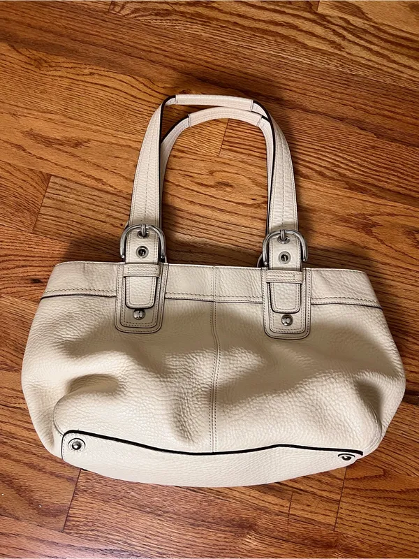 Coach Cream Leather Shoulder Bag - Image 5