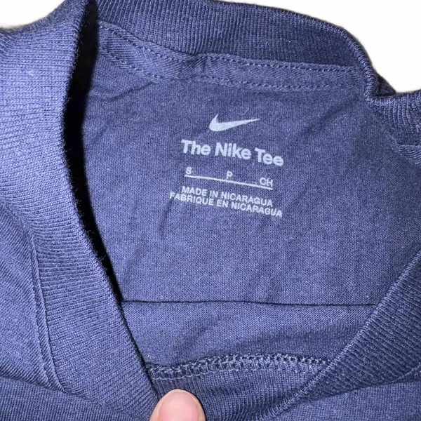 New Nike NFL The Nike Tee Dallas Cowboys Woman’s Small Navy Blue T-Shirt Tee - Image 3