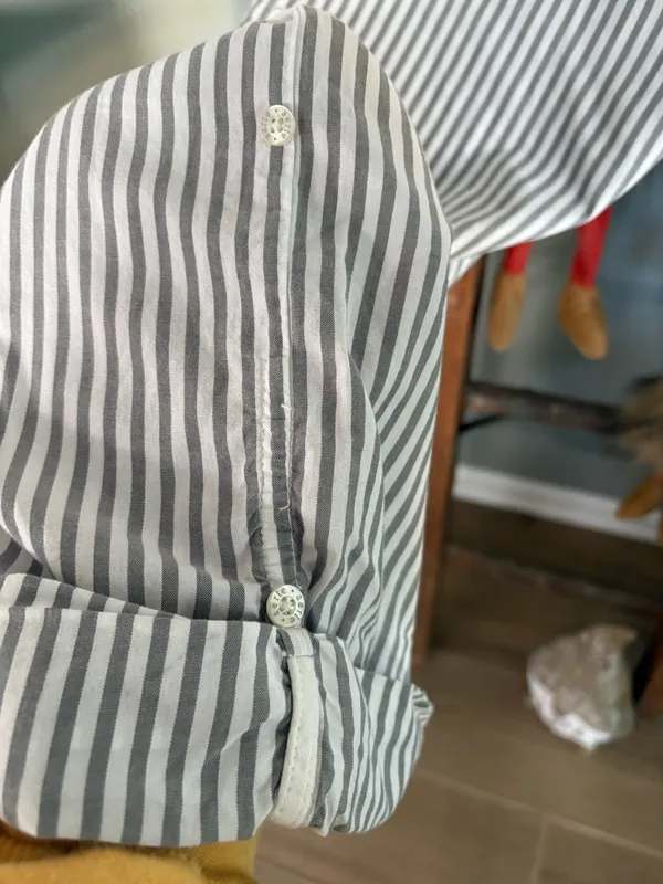 Aerie size medium grey and white pants - Image 4