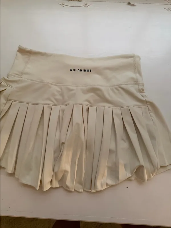 Light Yellow Gold Hinge Skirt - Image 2