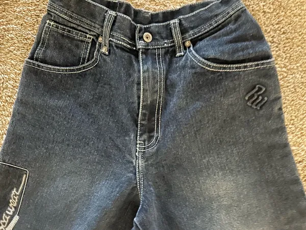 Rocawear Dark Blue Denim Jeans with White Contrast Stitching sz 12 Boys - Image 4