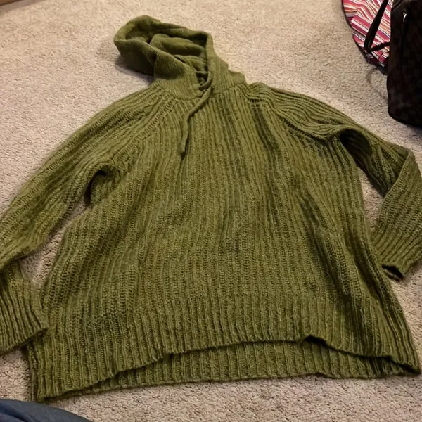 ‎Aerie hooded sweater small - Image 2