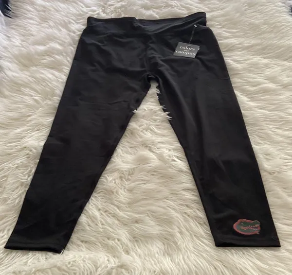 FLORIDA GATOR CAPRI PANTS SIZE XL inseam 23” WAIST 34” ELASTIC - Image 10