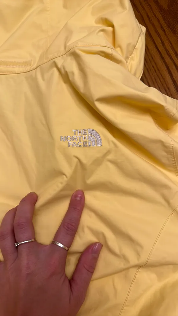 Yellow North face Windbreaker - Image 7