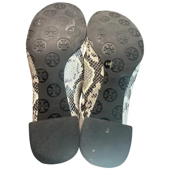 Tory Burch Claire Snake Embossed Python Block Heel Pumps Gray Black 8.5 - Image 9