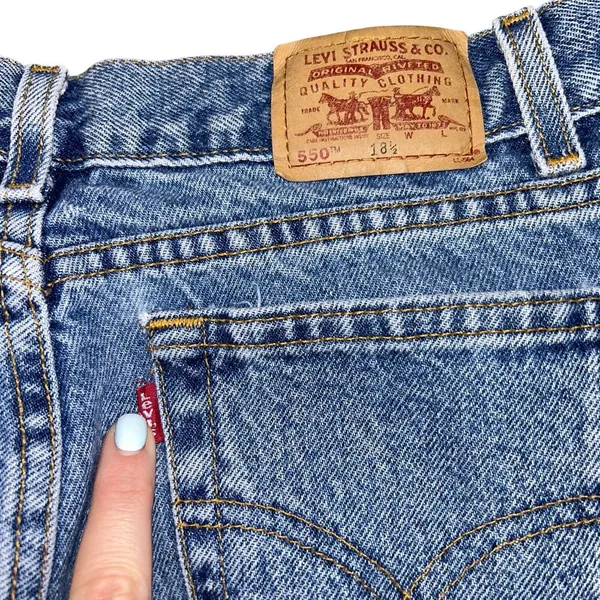 Vintage Levi's Jeans 550 Relaxed FIt Tapered Leg High Rise Mom Jeans 30" waist - Image 8