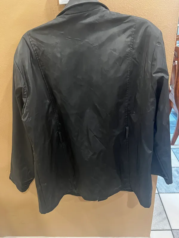 Women’s Size Large Black Jacket - Image 4