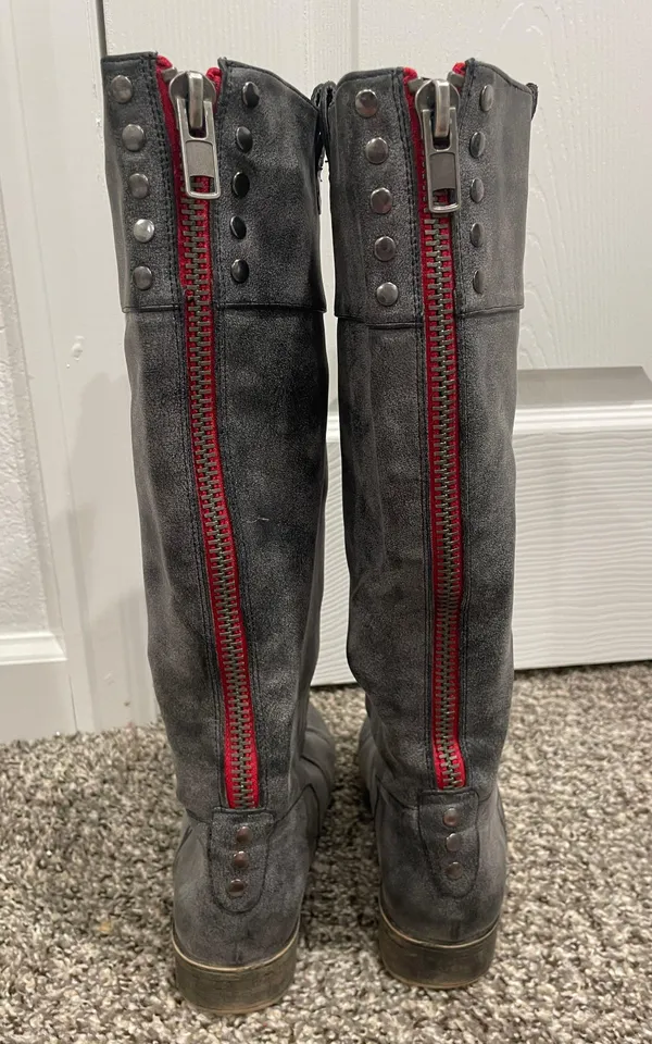 Steve Madden Boots - Image 2