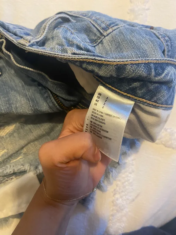 American Eagle Denim Shorts - Image 4