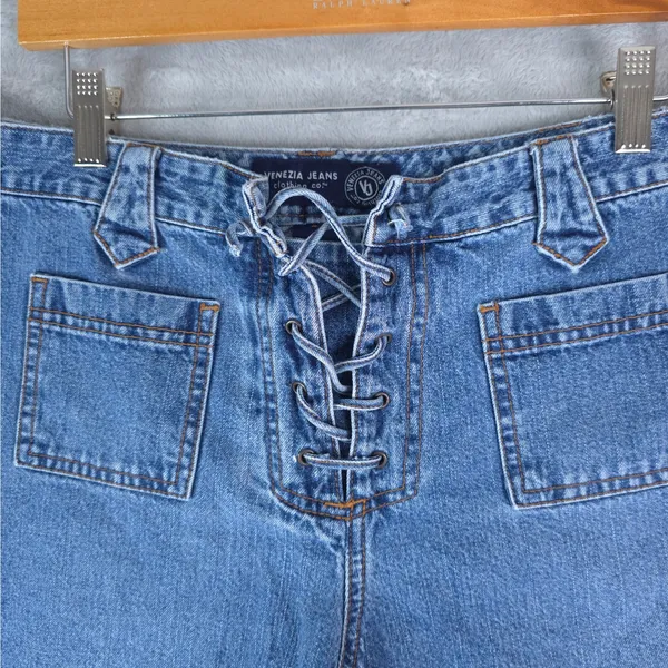 Venezia Jeans Shorts Womens 14 Blue Mid Rise Lace‎ Up Cotton Denim Medium Wash - Image 3