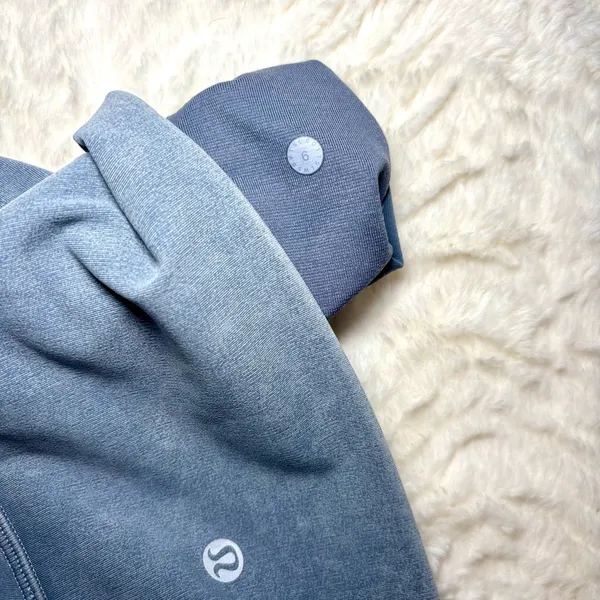 Lululemon High-Rise Leggings Washed Blue / Vintage Look - Image 3
