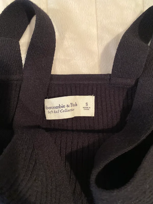 Abercrombie 2 Piece Sweater Top Set - Image 6