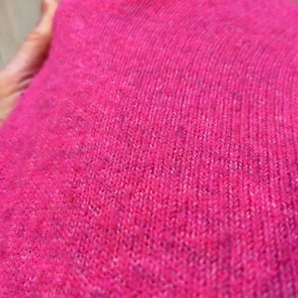Vince Camuto Bright Pink Lightweight Sweater V Neck Womens Small Oversized - Image 13
