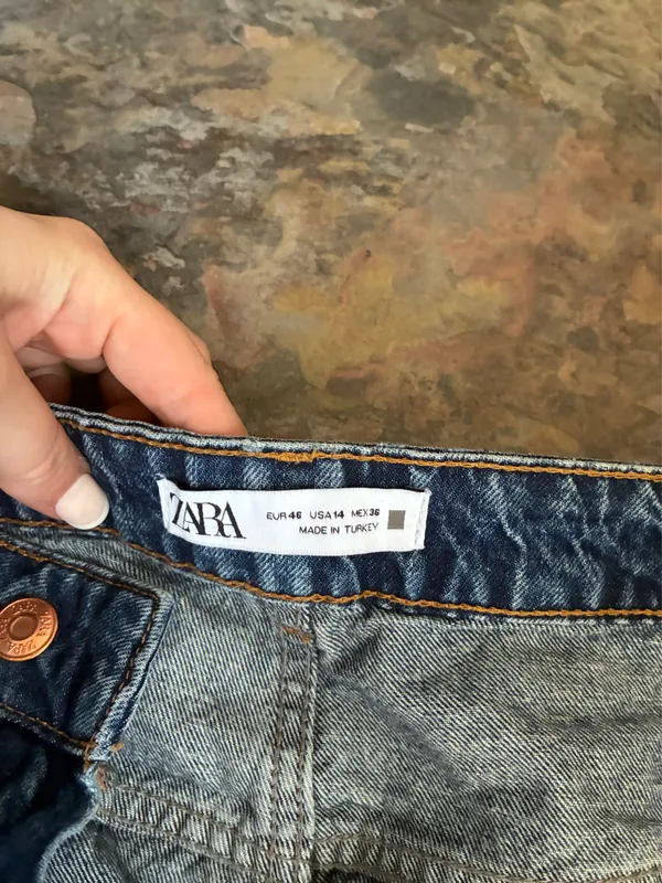 ZARA High-Rise Straight Leg Jeans - Image 6