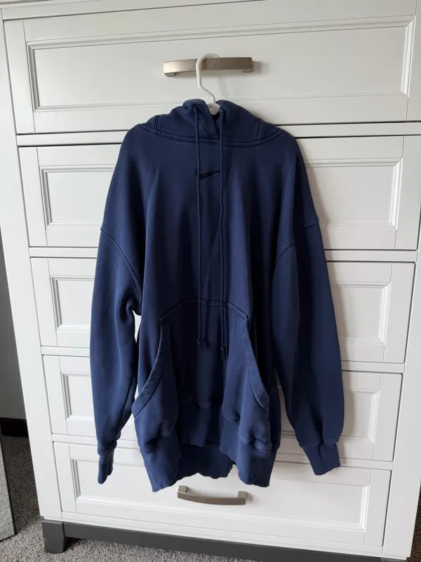 Navy Nike Oversized Hoodie - Image 2