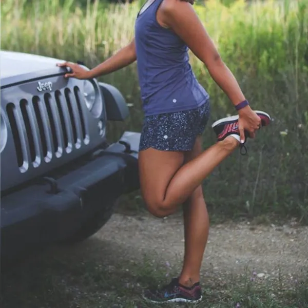 Lululemon Run Times Short in Mini Splatter White Black Size 6 - Image 8