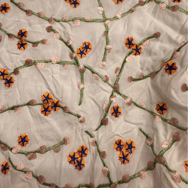 ANTHRO | TINY Embroidered Floral‎ Blouse - Image 4