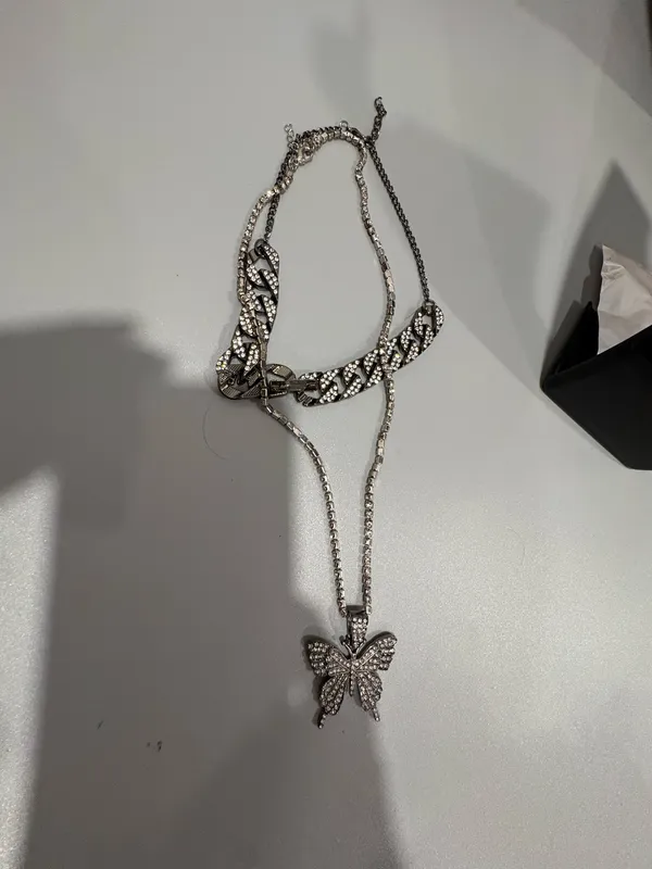 Rhinestone Chain Layered Necklace with Butterfly Pendant - Black/Silver - Image 3