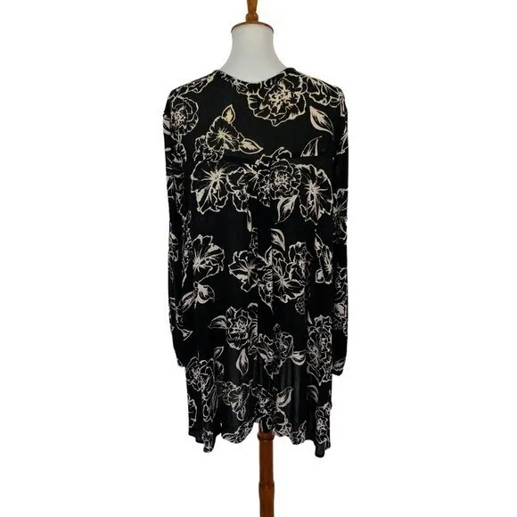Free People Black White Floral Print Long Sleeve Tunic Top Size Small‎ - Image 4