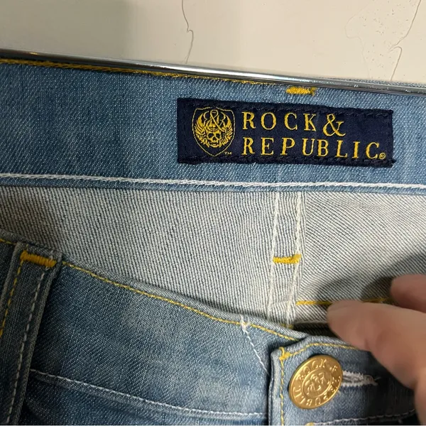 Rock & Republic NWT Kassandra Bootcut Mid Rise Light Was Denim Jeans‎ - Image 6