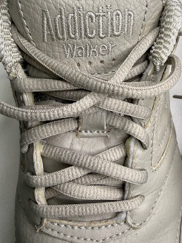 Women's Brooks Addiction Walker Bone - Image 8