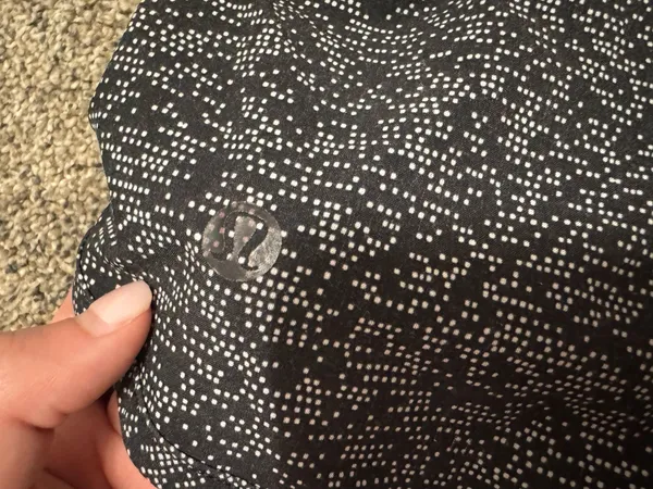 Lululemon Speed Shorts 2.5" - Image 3