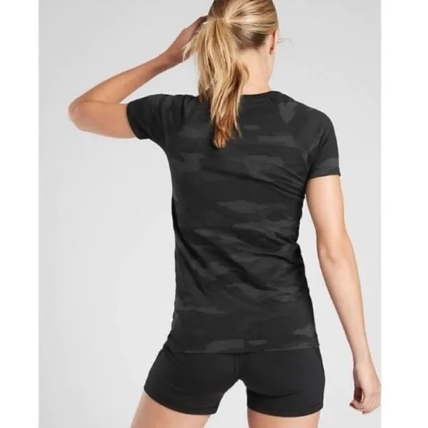 ✨Athleta Speedlight Camo Tee✨ - Image 2