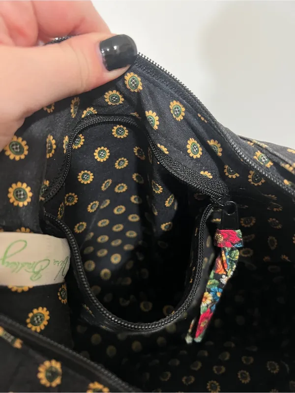 Vera Bradley Vintage Americana Shoulder Bag Purse & Wallet Set Blue and Red - Image 10