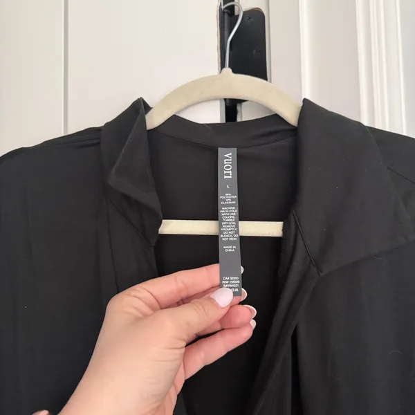 Vuori‎ Black Lux Intentions Knit Jumpsuit Drawstring Waist V Neck Long Sleeve - Image 3