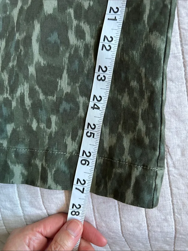 Gap green leopard print khaki cotton, easy wide leg pants XS - Image 12