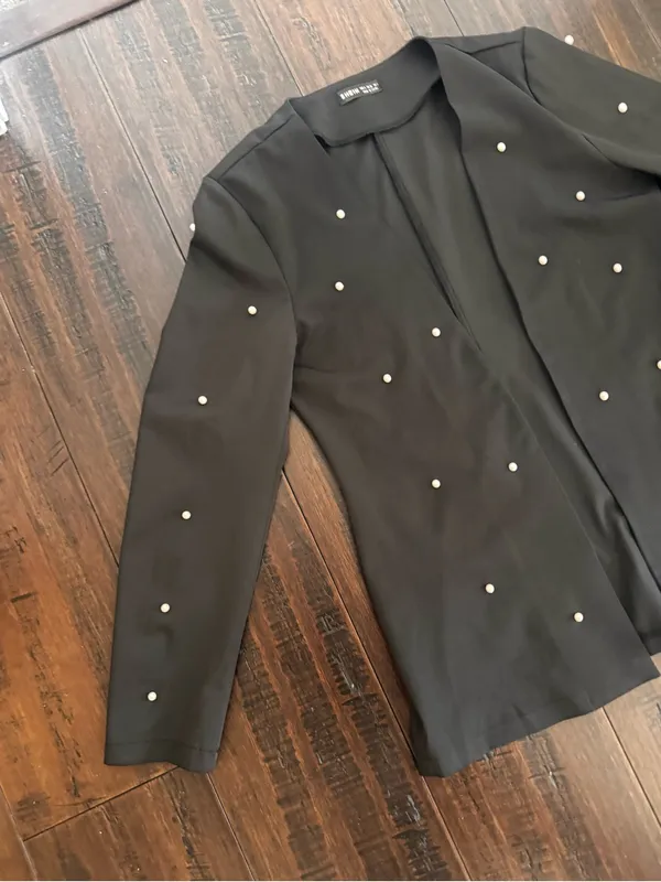 SHEIN Black Open-Front Blazer with Pearl Studs Size Small - Image 2
