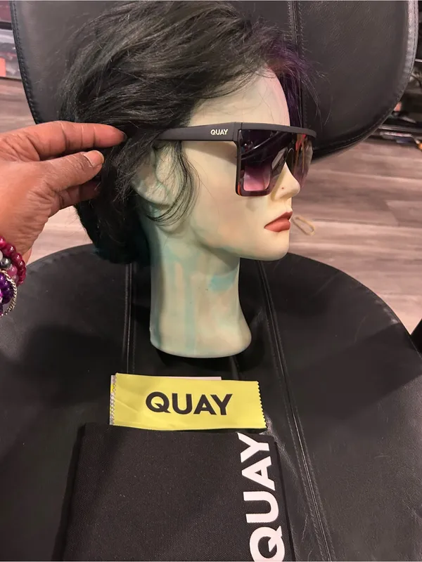 Quay Hindsight Oversized Square Shield Sunglasses - Purple Gradient New - Image 5