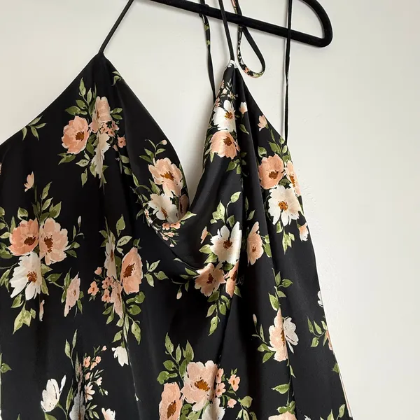 Old Navy The Occasion Black Floral Satin Cowl Halter Maxi Dress 2X 759358-01 - Image 2