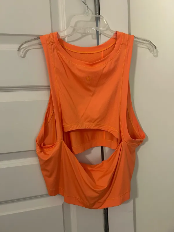 Lululemon Open Back Tank Top - Image 4
