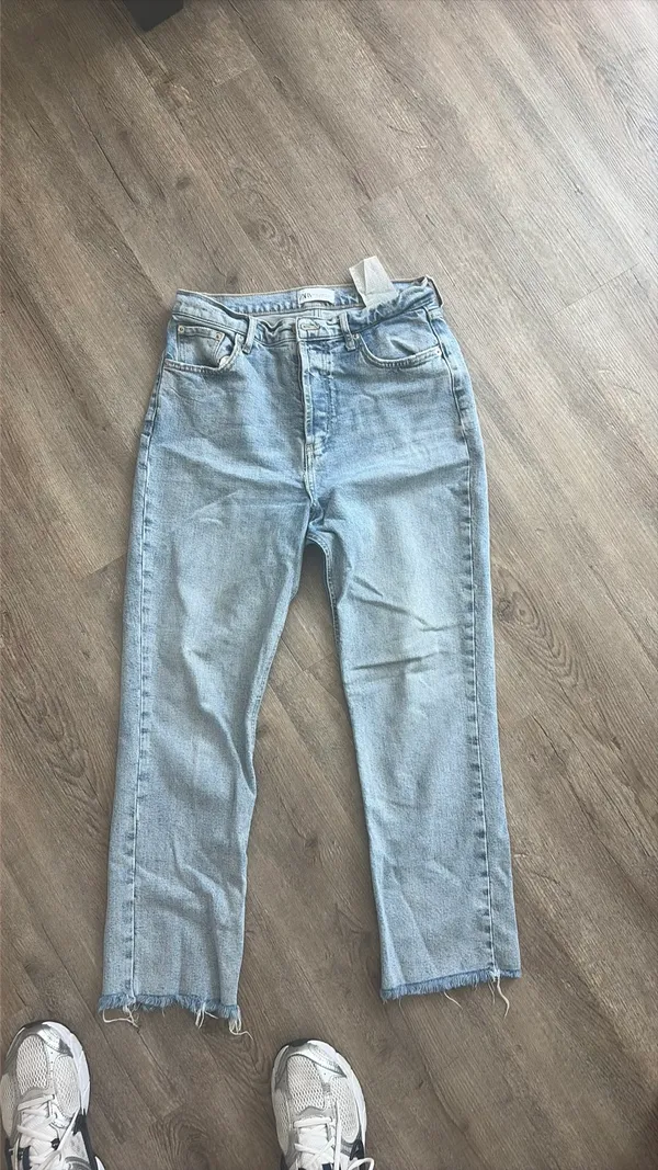 ZARA High-Rise Raw Hem Straight Leg Jeans - Image 4
