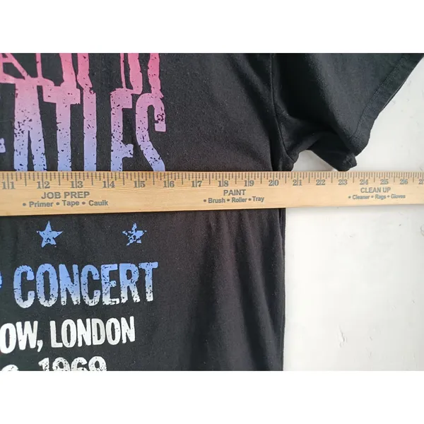 The Beatles Rooftop Concert 1969 Graphic rock band T-Shirt, Size Medium - Image 8