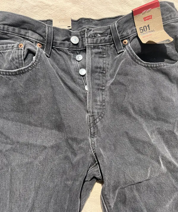 Levi’s 501 Jeans - Image 6