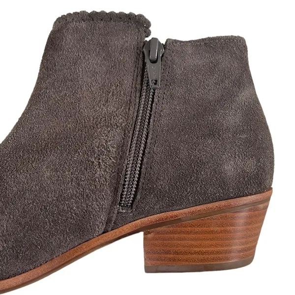 EUC Jack Rogers Leather Ankle Boots Size 6.5 - Image 2