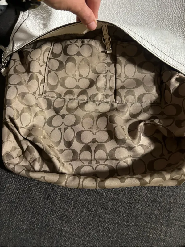 Y2K-era Coach Soho Large Hobo Bag (Style Number 5715 - Image 16