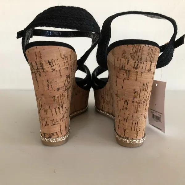 Time And Tru Womens Cork Wedge Platform Black Sandals Size 7 Gold Cork Trim New - Image 2