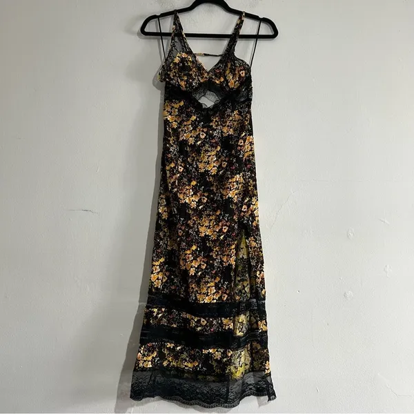 Urban Outfitters Lexi Lace Floral Midi Dress Slit Cut Out Whimsigoth Fairy Boho - Image 2